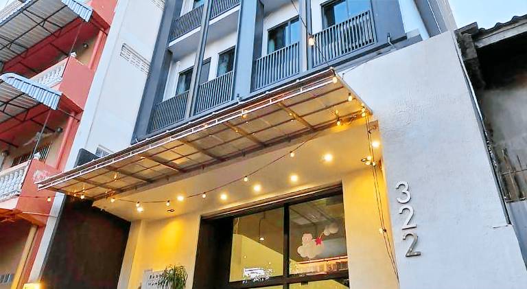 Wonderful apartment with garden | Close to Wat Pho | Perfect for remote work | Pets are welcome — photo 3