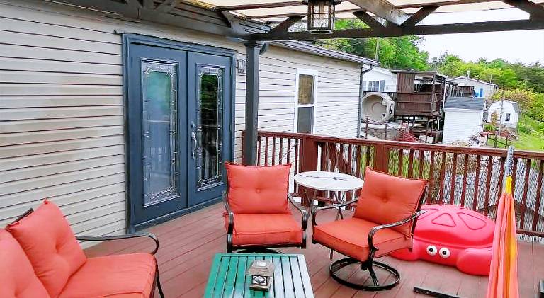Lovely house with hot tub | Pets are welcome — photo 3