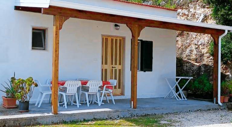 Rental apartment with 1 room for 5 persons — photo 4