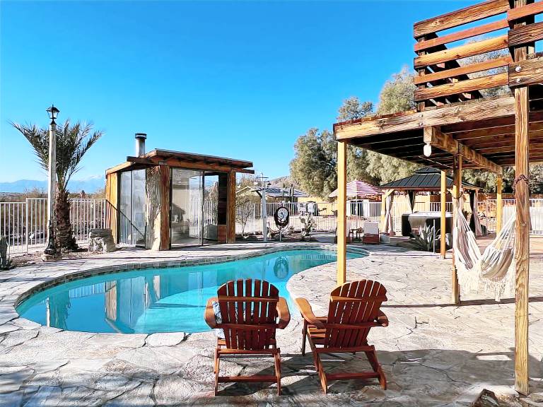 House  Desert Hot Springs