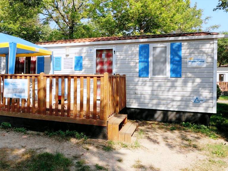 Mobile home with terrace & pool — photo 4