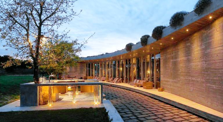 Children-friendly house with yard, terrace & pool | Dogs allowed — photo 4