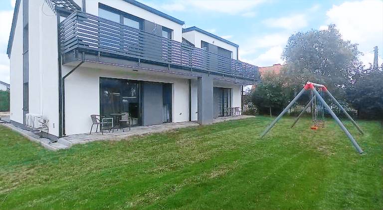 Holiday apartment with garden, sauna & BBQ — photo 3