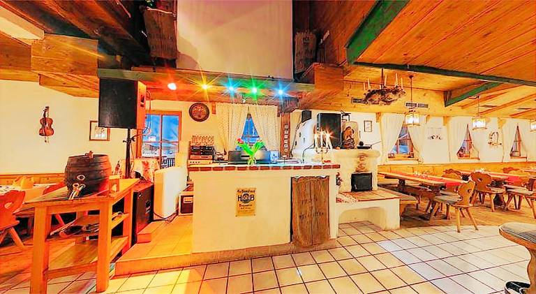 Nice serviced apartment with patio, garden & sauna | Suitable for remote work | Pets allowed — photo 3