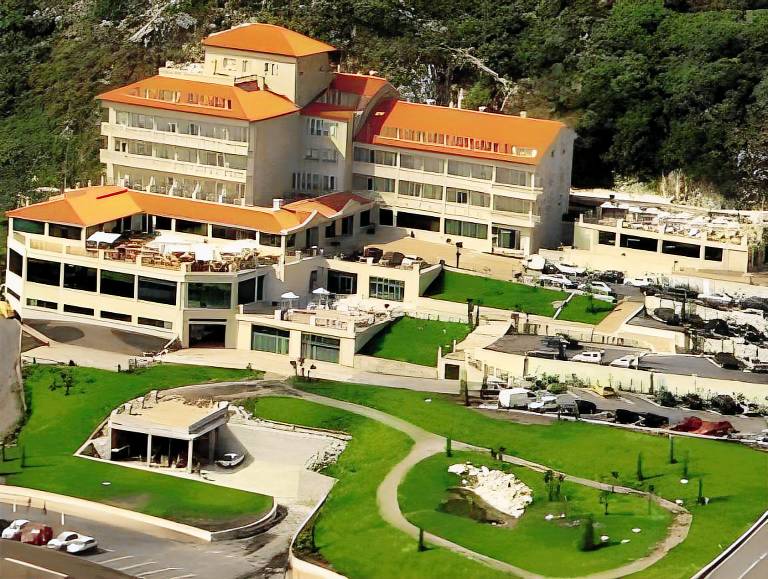 Complejo turístico Bayona