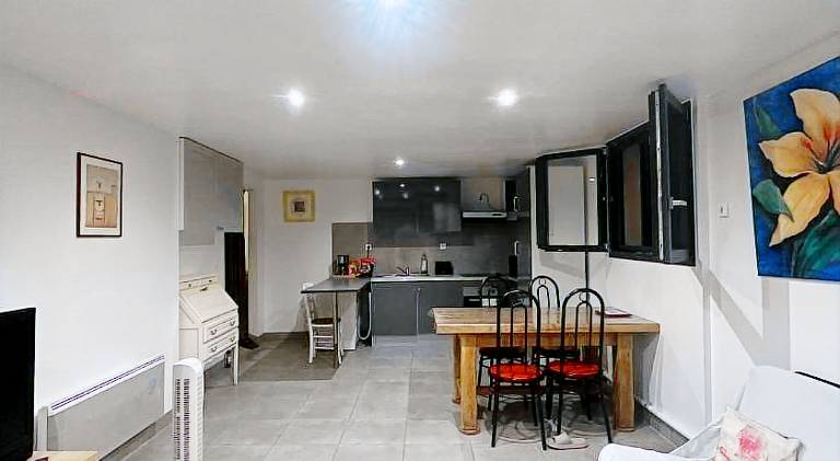 Rental apartment with 1 room for 5 persons — photo 2