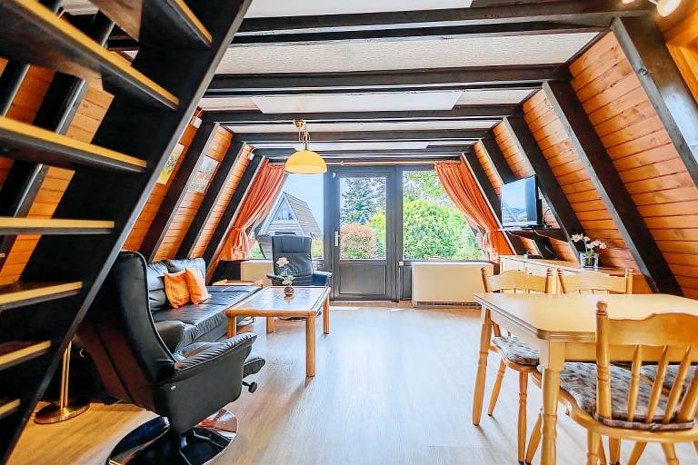 A-frame house (Type 7) — photo 3