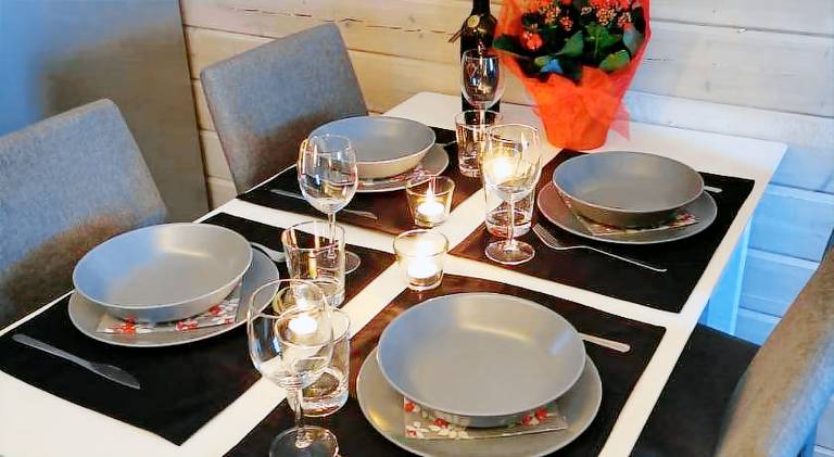 Chalet with jacuzzi — photo 4