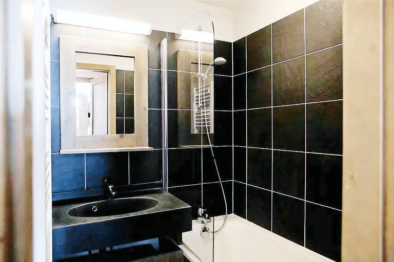 Apartment with 2 rooms for 6 persons — photo 4