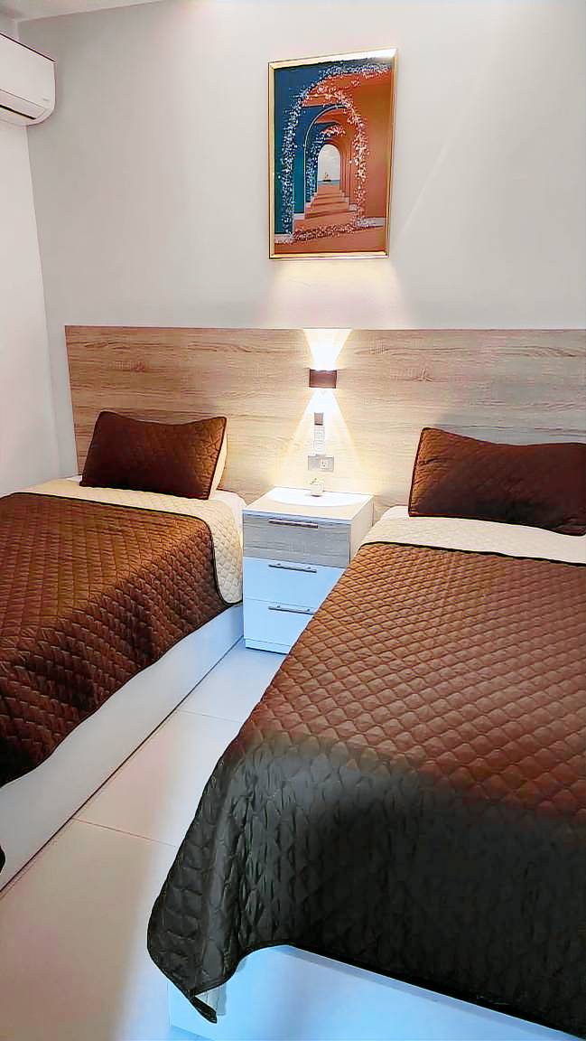 Family-friendly apartment with terrace & pool | Pet-friendly — photo 4