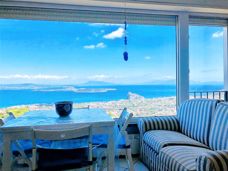 Villa 'Bianca -Un Angolo Di Paradiso' with Sea View, Wi-Fi and Air Conditioning in Casamicciola Terme