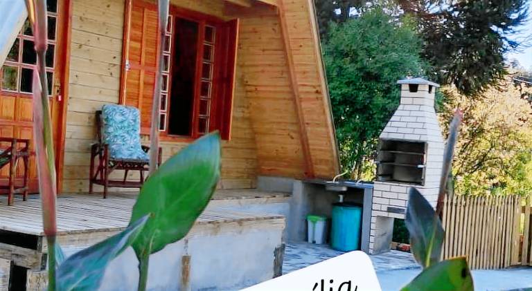 Beautiful chalet with barbecue, garden & hot tub | Dogs allowed in Lages
