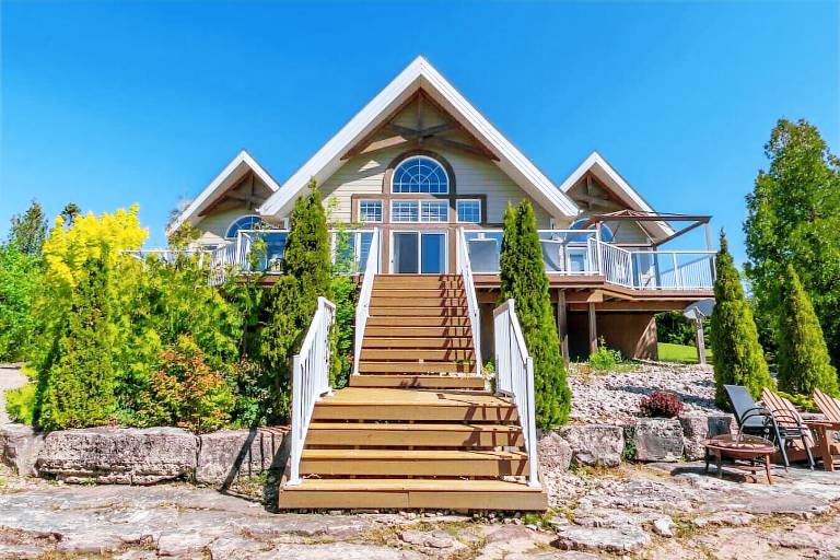 House  Tobermory