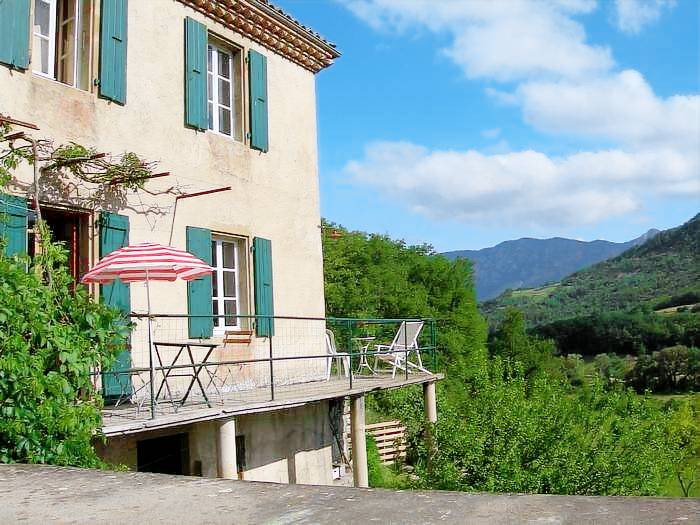 Gîte Le Poët-Célard