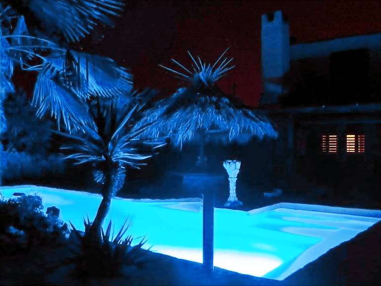 Fully equipped beautiful house with terrace, garden & private pool | Pet-friendly — photo 3