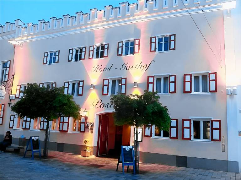 Hotel-Gasthof Postbrau Dingolfing in Dingolfing