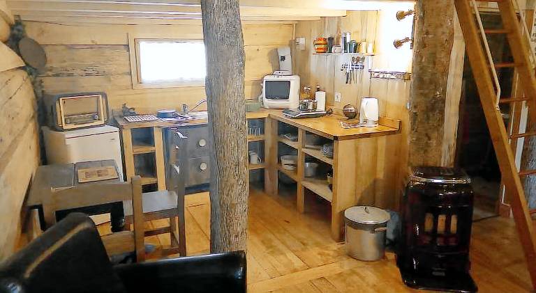 Chalet with 2 rooms for 4 persons — photo 3