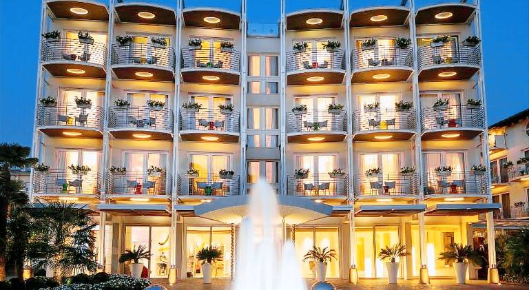 Color Hotel Style, Design & Gourmet — photo 2
