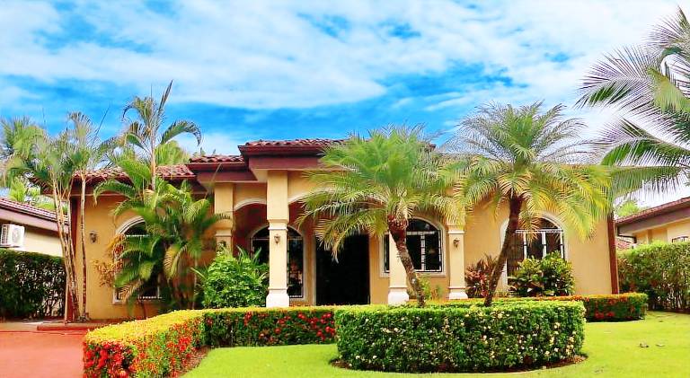 Villa with pool | Perfect for remote work — photo 5