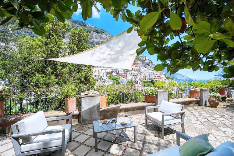 Fully equipped villa with terrace & yard | Panoramic view | Close to the beach | Pets allowed — photo 4