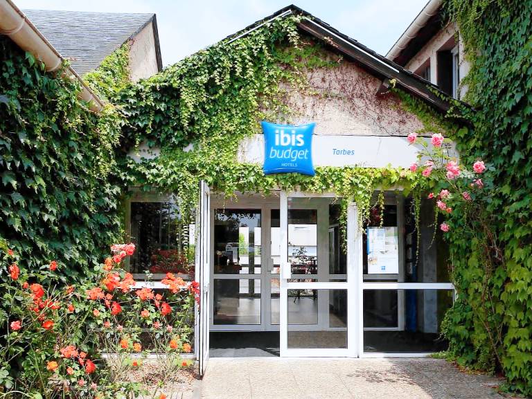 Ibis budget Tarbes in Odos
