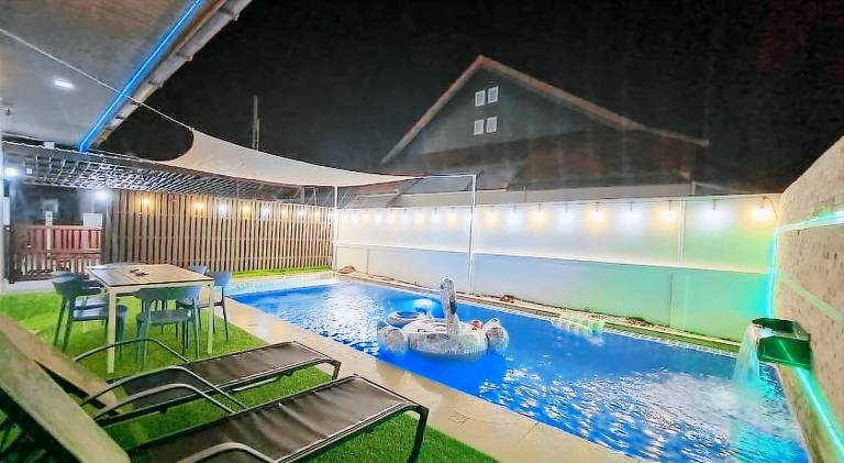 Villa with pool in Pattaya