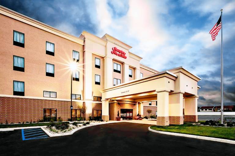 Hampton Inn & Suites Toledo/Westgate in Toledo