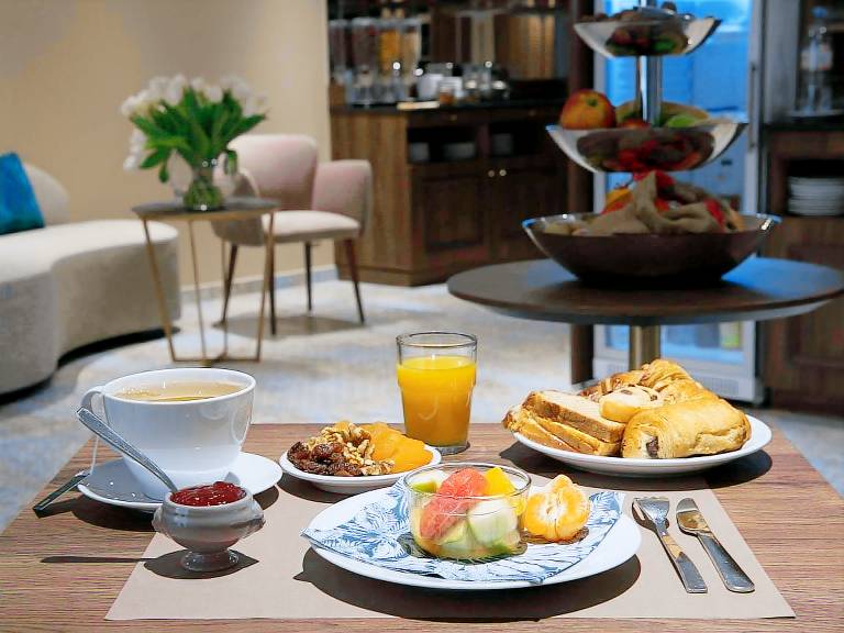Hotel Mercure Paris Suresnes Longchamp — photo 4