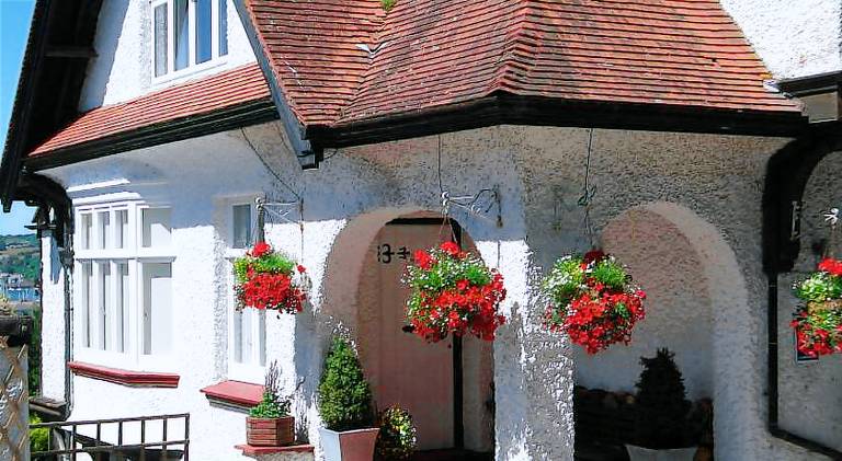The Red House — photo 4