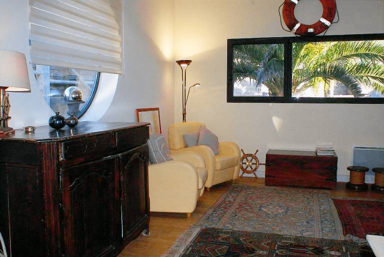 House with BBQ & yard | Beach view — photo 4