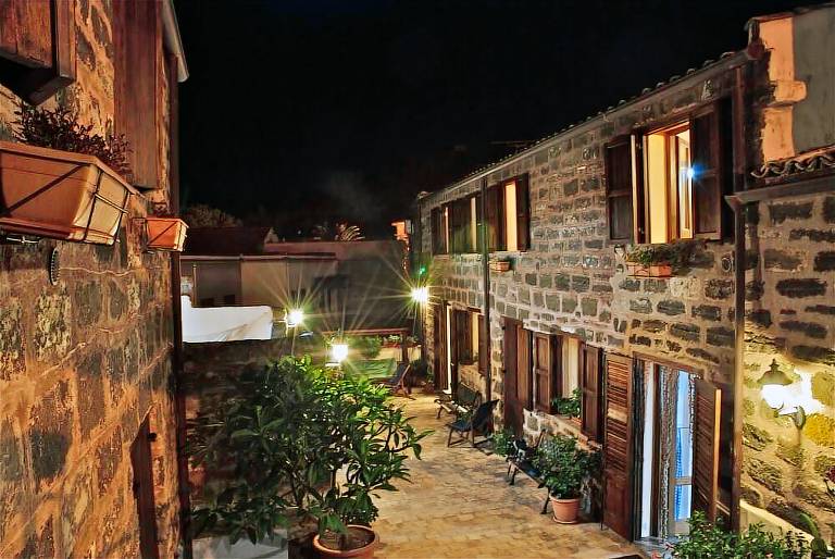 House  Ustica