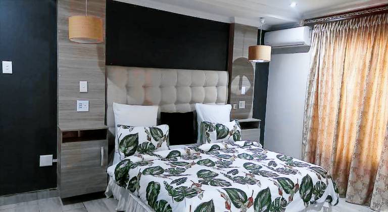 Apartment with pool in Pretoria