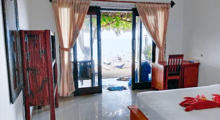 Kumpul Beach — photo 2