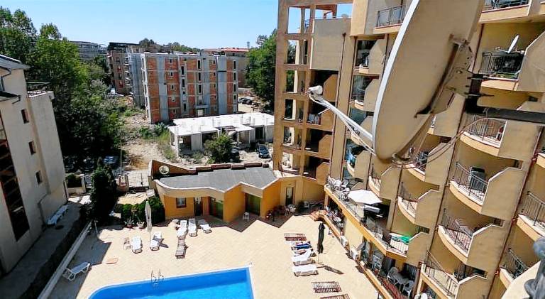 Nice apartment with terrace & private pool | Beach nearby | Pet-friendly — photo 2