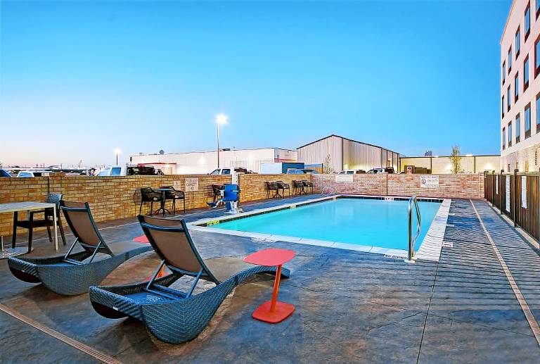 Hampton Inn by Hilton Midland South — photo 4