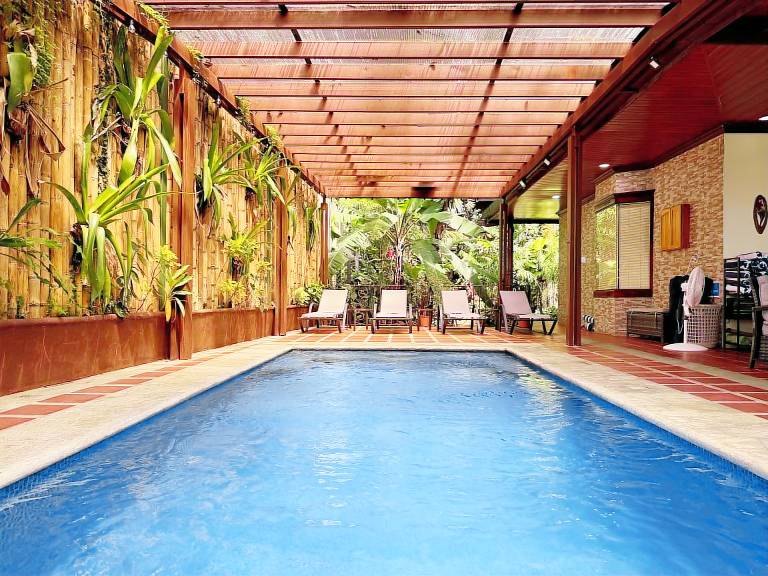 House Quepos
