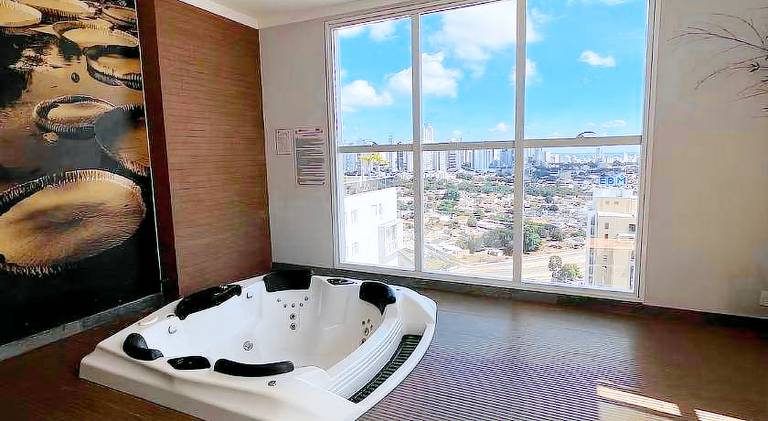 Apartment with hot tub & pool | Good for workation — photo 2
