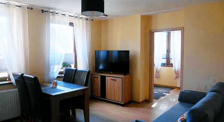 Apartment with BBQ & yard | Dogs allowed — photo 2