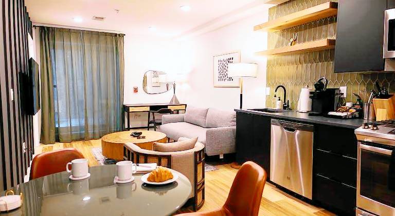 Serviced apartment with 2 rooms for 5 persons — photo 3