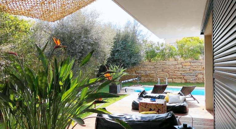 Fully equipped charming villa with patio, barbecue & private pool | Pets allowed — photo 3