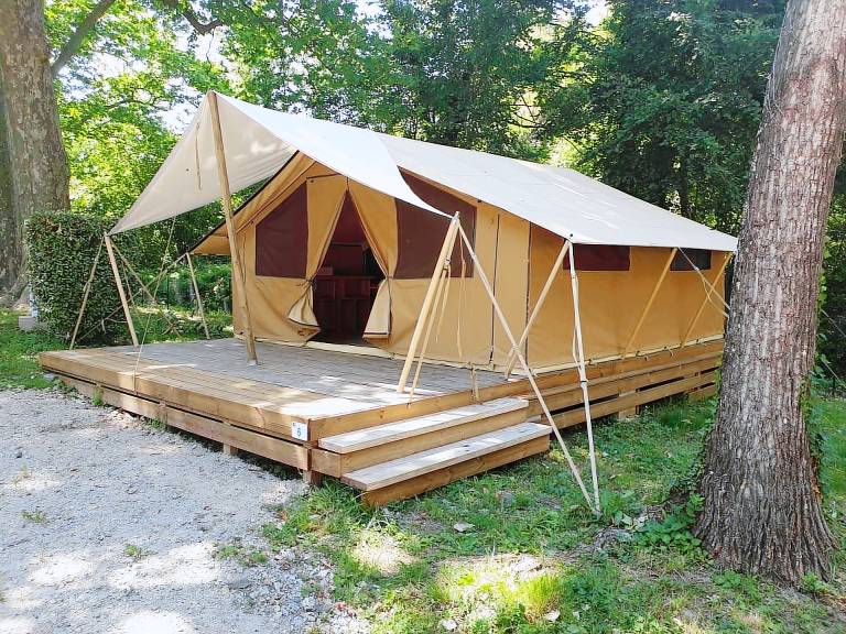 Tente Durfort-et-Saint-Martin-de-Sossenac