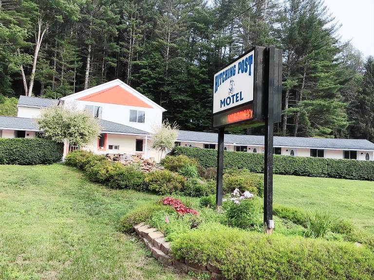 Motel  Cornwall Bridge