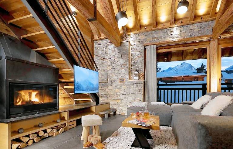 Chalet, 10m from shops, sauna, terrace, fireplace or stove, tv, 260m², Les 2 Alpes — photo 4