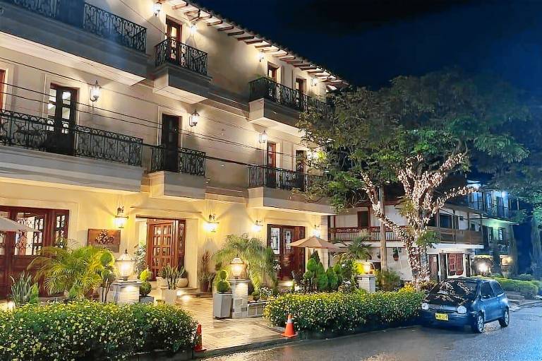 WR BOUTIQUE HOTEL