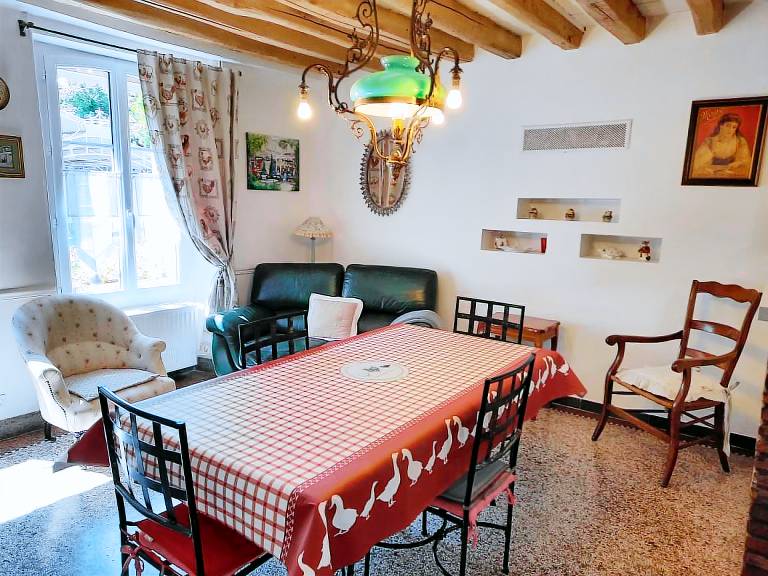 Gite with BBQ, garden & terrace — photo 4