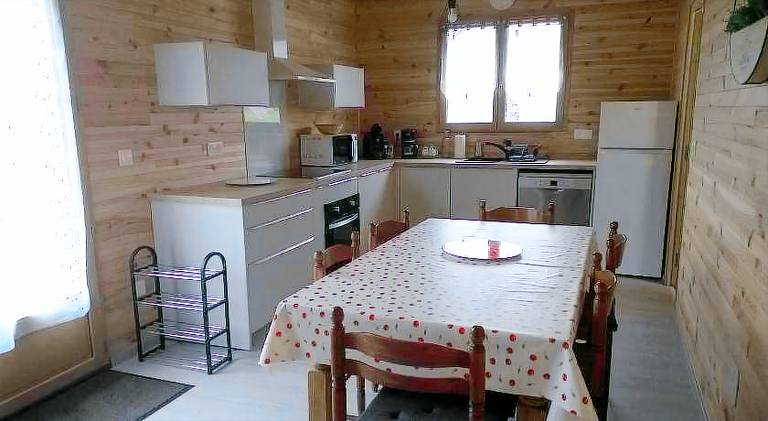 Chalet with 2 rooms for 6 persons — photo 3