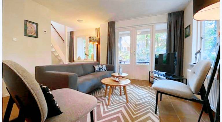 Vacation home with pool in Garderen