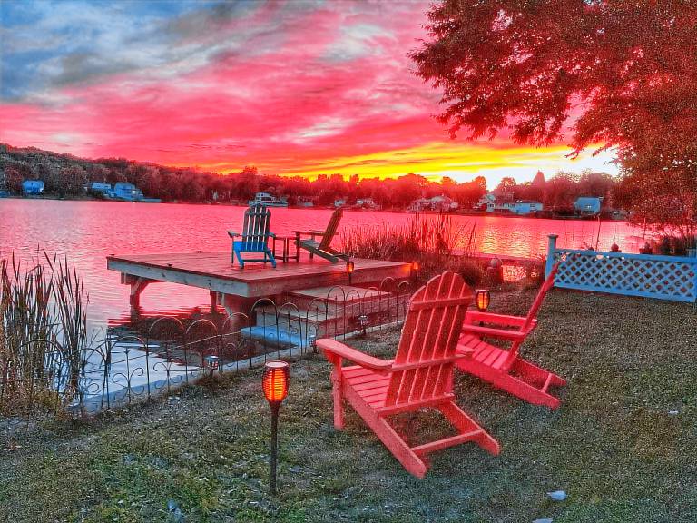 Cottage  Waterbury