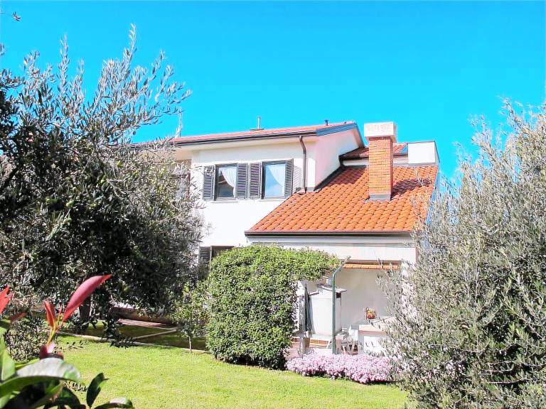 Apartma  Petrovija