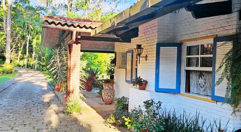 Pleasant lodge with yard | Dogs allowed — photo 4